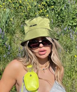 Eastwear.shop5b8145efd8 1